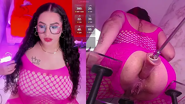 RoxyLicious  online show from March 20, 2026, 12:43 pm