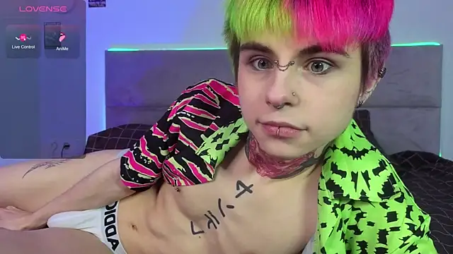 Alex Vallley online show from November 24, 2025, 11:04 pm