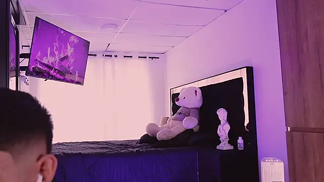 Snapshot of ErosKhaos chatting on September 30, 2025, 8:14 pm ErosKhaos online show from September 30, 2025, 8:14 pm