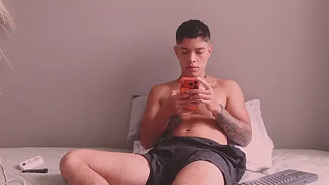 Snapshot of ErosKhaos chatting on January 16, 2026, 6:56 pm ErosKhaos online show from January 16, 2026, 6:56 pm