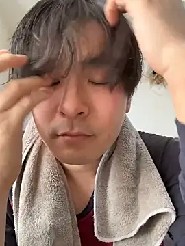 waka3232 online show from February 3, 2026, 2:53 am