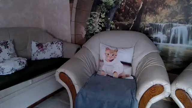 Snapshot of Kathylovexxx chatting on September 19, 2025, 3:56 pm Kathylovexxx online show from September 19, 2025, 3:56 pm