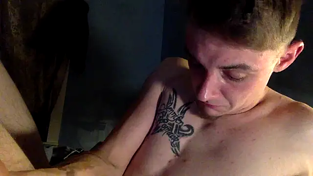 Ilovepussy1911 online show from March 18, 2026, 8:39 am