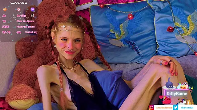 KittyRaine online show from July 16, 2026, 1:17 pm
