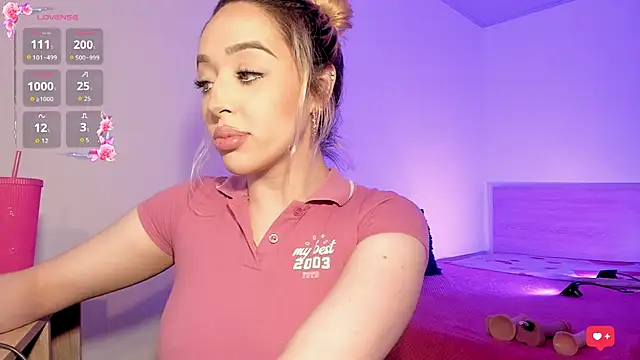 Snapshot of Amorkiss_ chatting on September 30, 2025, 9:36 am Amorkiss online show from September 30, 2025, 9:36 am