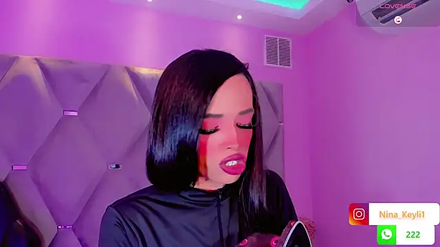 Snapshot of Nina_Keyli chatting on November 25, 2025, 7:47 pm Nina Keyli online show from November 25, 2025, 7:47 pm