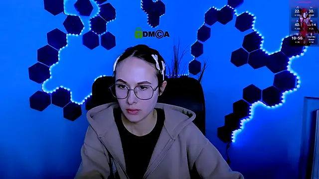 Snapshot of mona_cloud chatting on February 14, 2026, 9:00 pm mona cloud online show from February 14, 2026, 9:00 pm