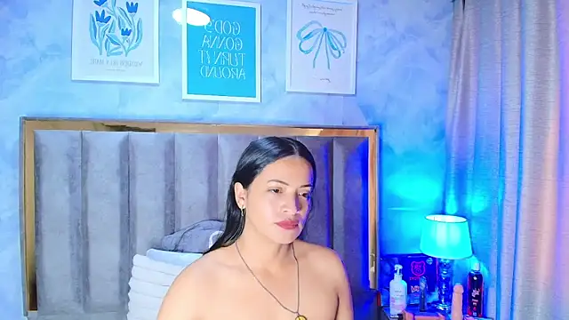 Snapshot of AvaX_777 chatting on June 15, 2026, 5:37 pm AvaX 777 online show from June 15, 2026, 5:37 pm