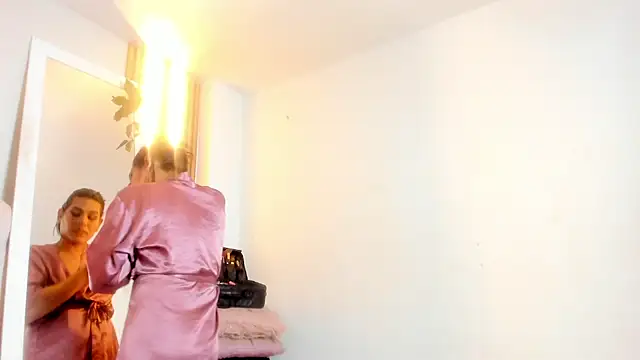 Alexa Bravva online show from March 28, 2026, 3:50 am