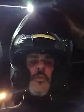 Fzssp online show from April 6, 2026, 2:09 am