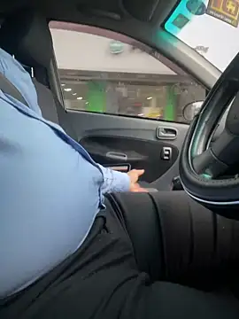 dam-her-boy online show from September 9, 2025, 10:48 am