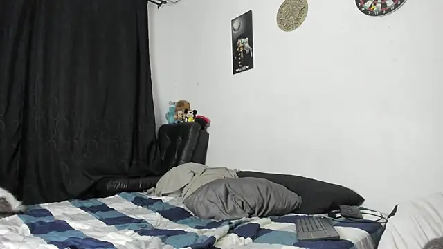 troy rouge online show from February 10, 2026, 11:03 am