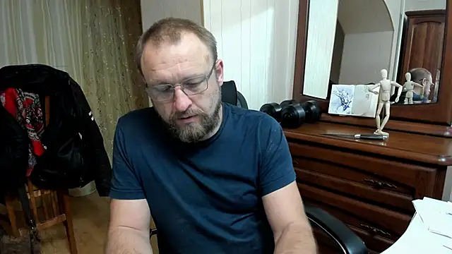 Grandor M online show from March 22, 2025, 4:04 pm