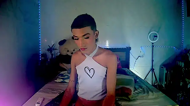 Snapshot of KimberlyXtreme chatting on December 3, 2025, 1:02 am KimberlyXtreme online show from December 3, 2025, 1:02 am