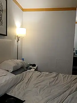 Snapshot of KITTYBOOBOOFUXX chatting on October 25, 2025, 6:35 pm KITTYBOOBOOFUXX online show from October 25, 2025, 6:35 pm