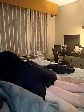 Snapshot of KITTYBOOBOOFUXX chatting on November 24, 2025, 4:01 am KITTYBOOBOOFUXX online show from November 24, 2025, 4:01 am