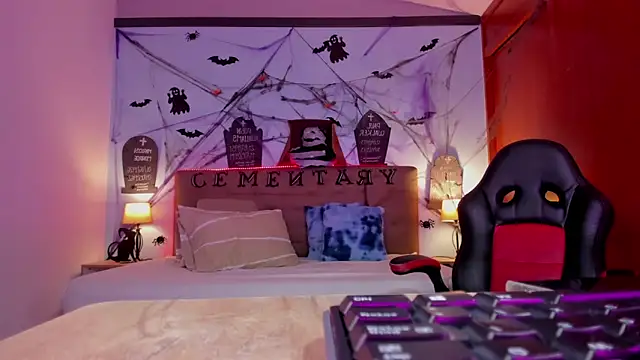  Lilly miller online show from October 28, 2025, 7:27 pm