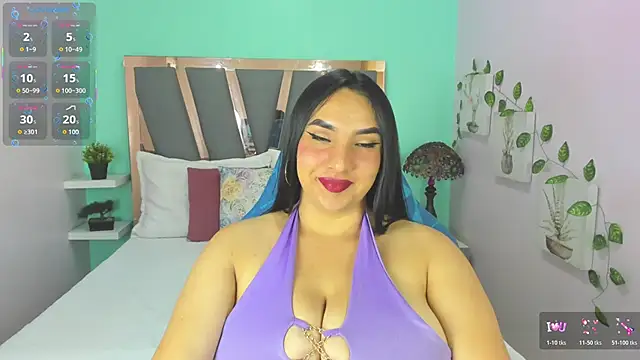 Snapshot of Sophie_Grays_ chatting on May 28, 2026, 8:17 pm Sophie Grays online show from May 28, 2026, 8:17 pm