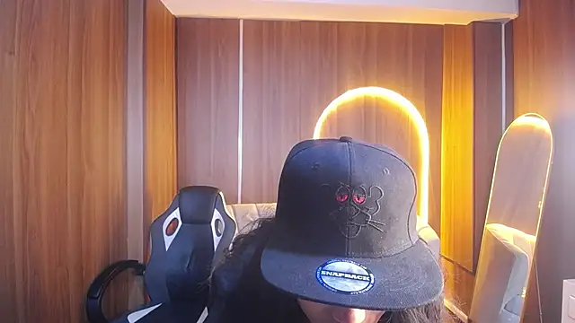  wendy b online show from October 26, 2025, 8:26 pm