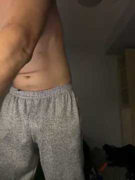 Snapshot of njariwala6 chatting on October 26, 2025, 10:47 pm njariwala6 online show from October 26, 2025, 10:47 pm