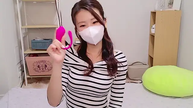 Snapshot of -COCOAtann- chatting on October 2, 2025, 9:49 am -COCOAtann- online show from October 2, 2025, 9:49 am