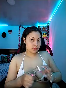 Snapshot of esmeralda_jadees chatting on April 18, 2026, 8:09 pm esmeralda jadees online show from April 18, 2026, 8:09 pm