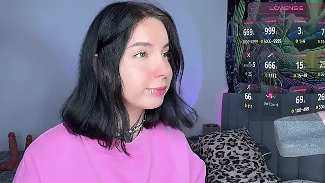 Snapshot of yourvodka chatting on November 26, 2025, 1:50 am yourvodka online show from November 26, 2025, 1:50 am