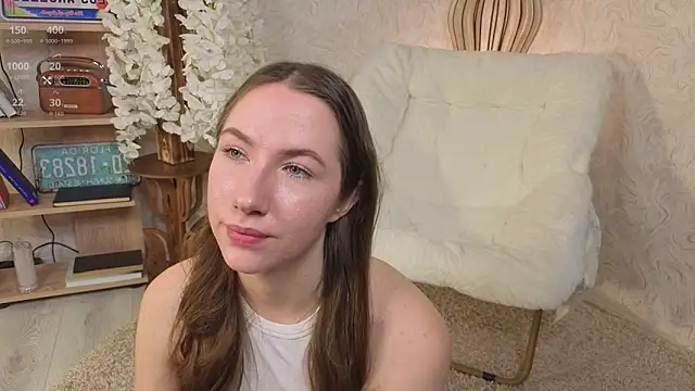 Kira mindnes online show from October 7, 2025, 5:15 am