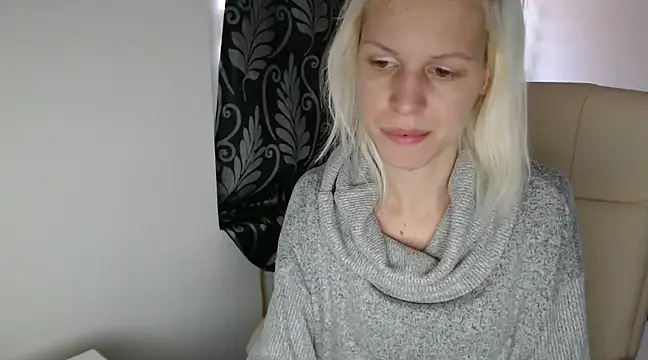 Snapshot of ElssaRush chatting on March 8, 2025, 11:16 am ElssaRush online show from March 8, 2025, 11:16 am