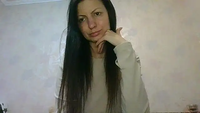 AliseWats online show from April 5, 2026, 9:01 pm