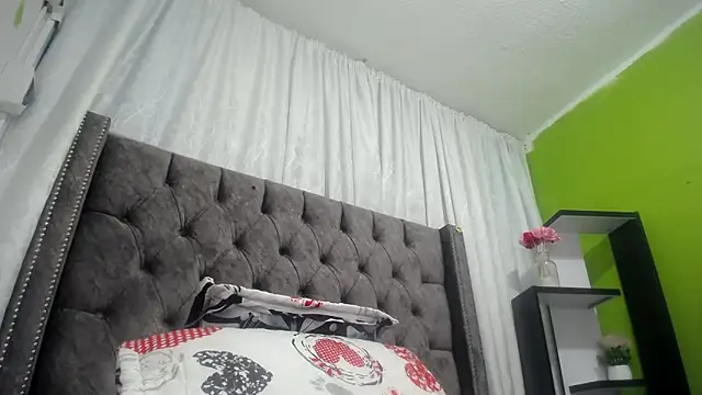 ANA-BULLOCK- online show from September 12, 2025, 12:16 pm