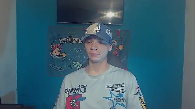 Snapshot of Burperking420_ chatting on April 23, 2026, 6:32 pm Burperking420 online show from April 23, 2026, 6:32 pm