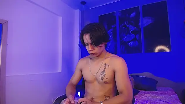 Snapshot of Draco_collins chatting on November 4, 2025, 7:46 pm Draco collins online show from November 4, 2025, 7:46 pm