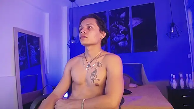 Snapshot of Draco_collins chatting on November 6, 2025, 7:59 pm Draco collins online show from November 6, 2025, 7:59 pm