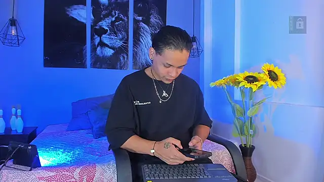 Snapshot of Draco_collins chatting on December 2, 2025, 8:26 pm Draco collins online show from December 2, 2025, 8:26 pm