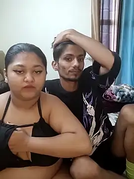 Strip-Couples online show from March 13, 2025, 12:46 pm