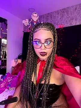 Snapshot of AlesiaCooper chatting on October 31, 2025, 9:05 pm AlesiaCooper online show from October 31, 2025, 9:05 pm