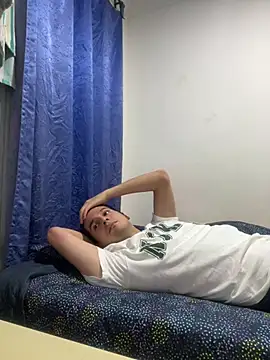 Thiagobb7 online show from February 27, 2026, 11:49 pm