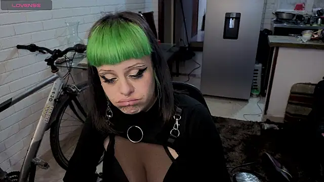 Snapshot of freyaa_sorcerees chatting on November 13, 2025, 2:54 am freyaa sorcerees online show from November 13, 2025, 2:54 am