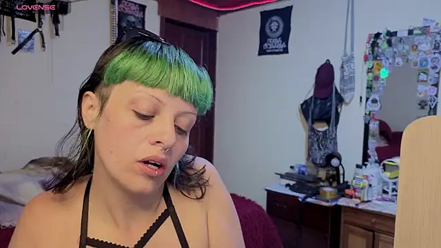 Snapshot of freyaa_sorcerees chatting on November 23, 2025, 2:44 am freyaa sorcerees online show from November 23, 2025, 2:44 am