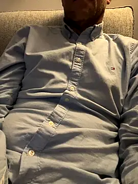 Simon 76 online show from October 8, 2025, 8:17 pm