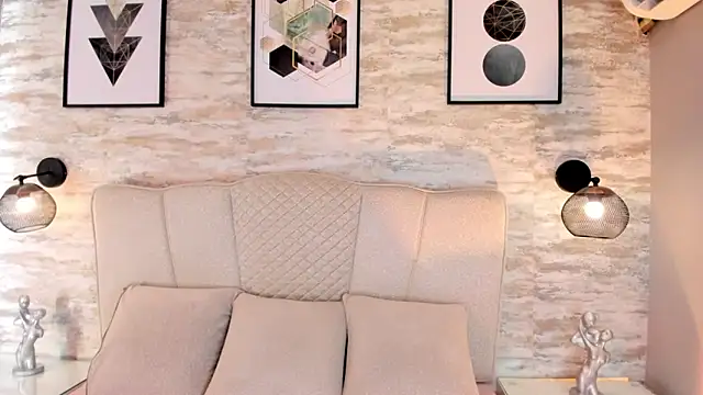 Snapshot of kanna_02 chatting on October 12, 2025, 10:47 am kanna 02 online show from October 12, 2025, 10:47 am