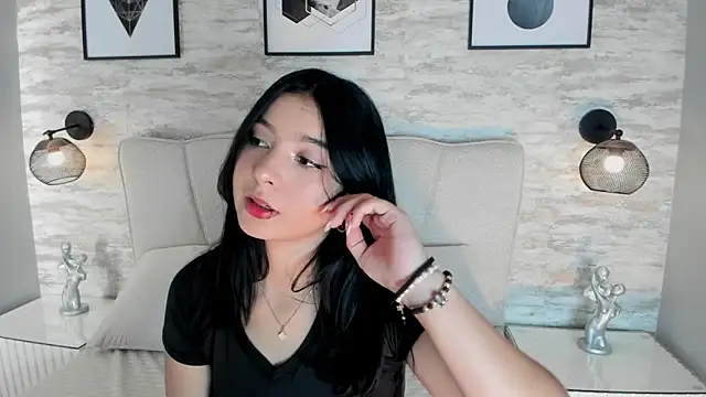 Snapshot of kanna_02 chatting on November 27, 2025, 12:18 pm kanna 02 online show from November 27, 2025, 12:18 pm