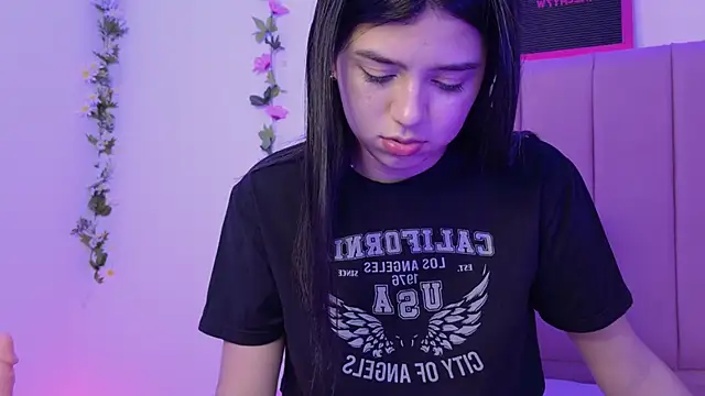 eva sin18 online show from March 14, 2025, 3:15 am