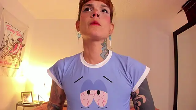 Alessamoth online show from October 28, 2025, 7:49 pm