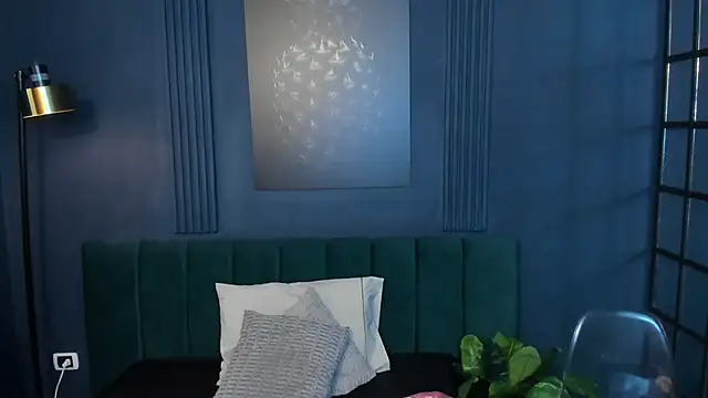 Snapshot of roxy_hell chatting on January 18, 2026, 12:20 pm roxy hell online show from January 18, 2026, 12:20 pm