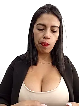 Snapshot of Nathaly_12 chatting on February 19, 2026, 12:45 pm Nathaly 12 online show from February 19, 2026, 12:45 pm