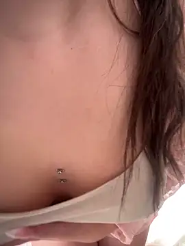 VictoriaGerard Pink online show from February 20, 2026, 4:51 pm