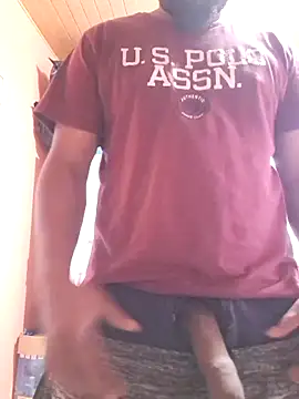 Snapshot of XxxDaddyGoo chatting on March 21, 2025, 2:07 pm XxxDaddyGoo online show from March 21, 2025, 2:07 pm