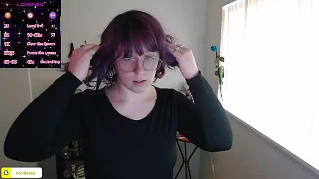 Snapshot of kaisavoid chatting on November 2, 2025, 5:37 pm kaisavoid online show from November 2, 2025, 5:37 pm